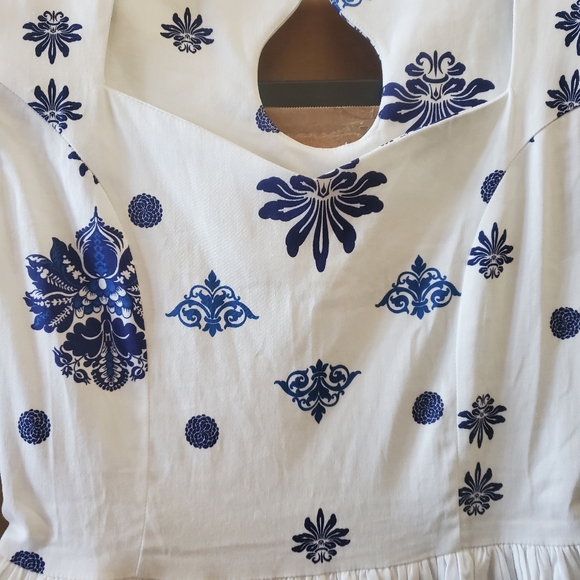 Blue and white modest dress women's size x- small new with tags Le Boudoir - Picture 3 of 4